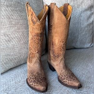 Old Gringo Boots / Style: Leopardito / Leopard / Snip Toe / 6 1/2 M